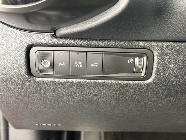 New 2026 Chevrolet Equinox EV RS image 32