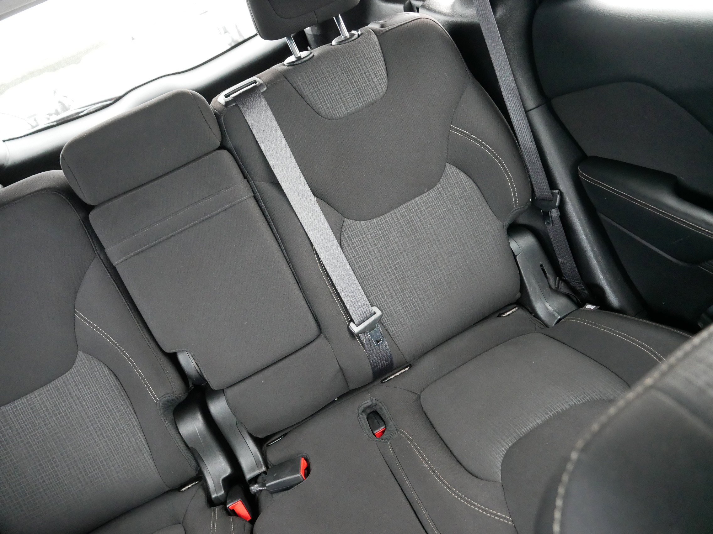 Used 2016 Jeep Cherokee Latitude image 14