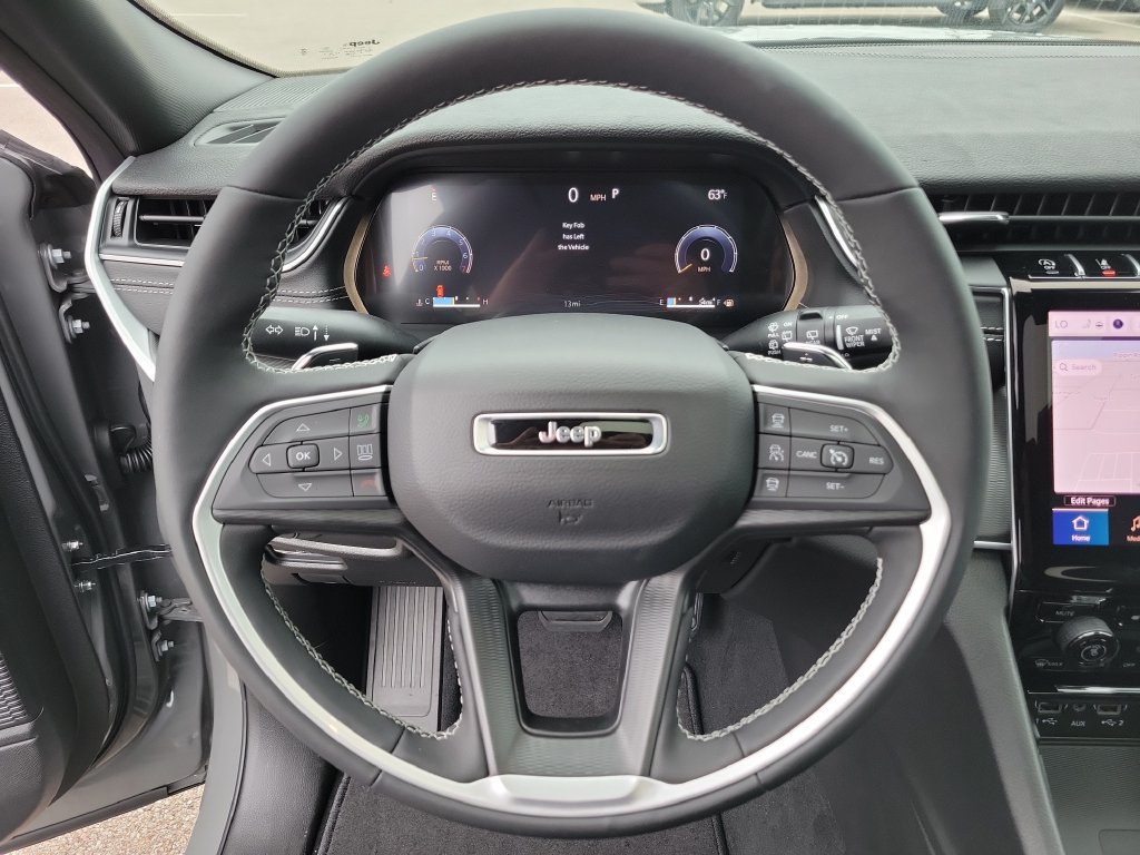 New 2027 Jeep Grand Cherokee Laredo X AWD/4WD image 16