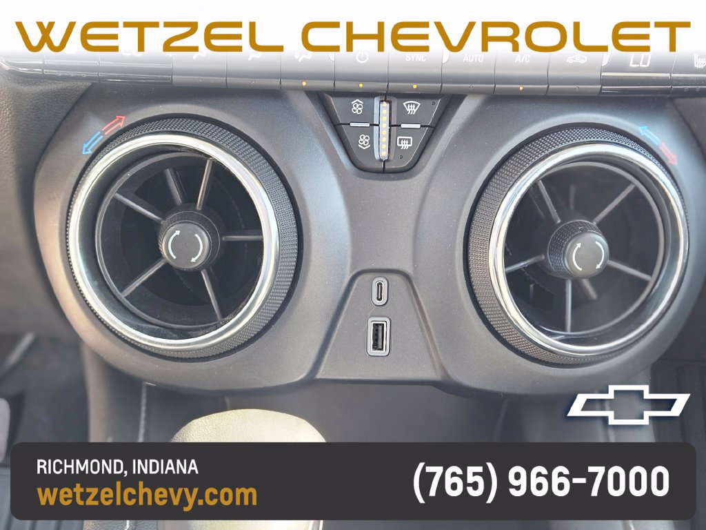Used 2024 Chevrolet Blazer LT FWD image 9