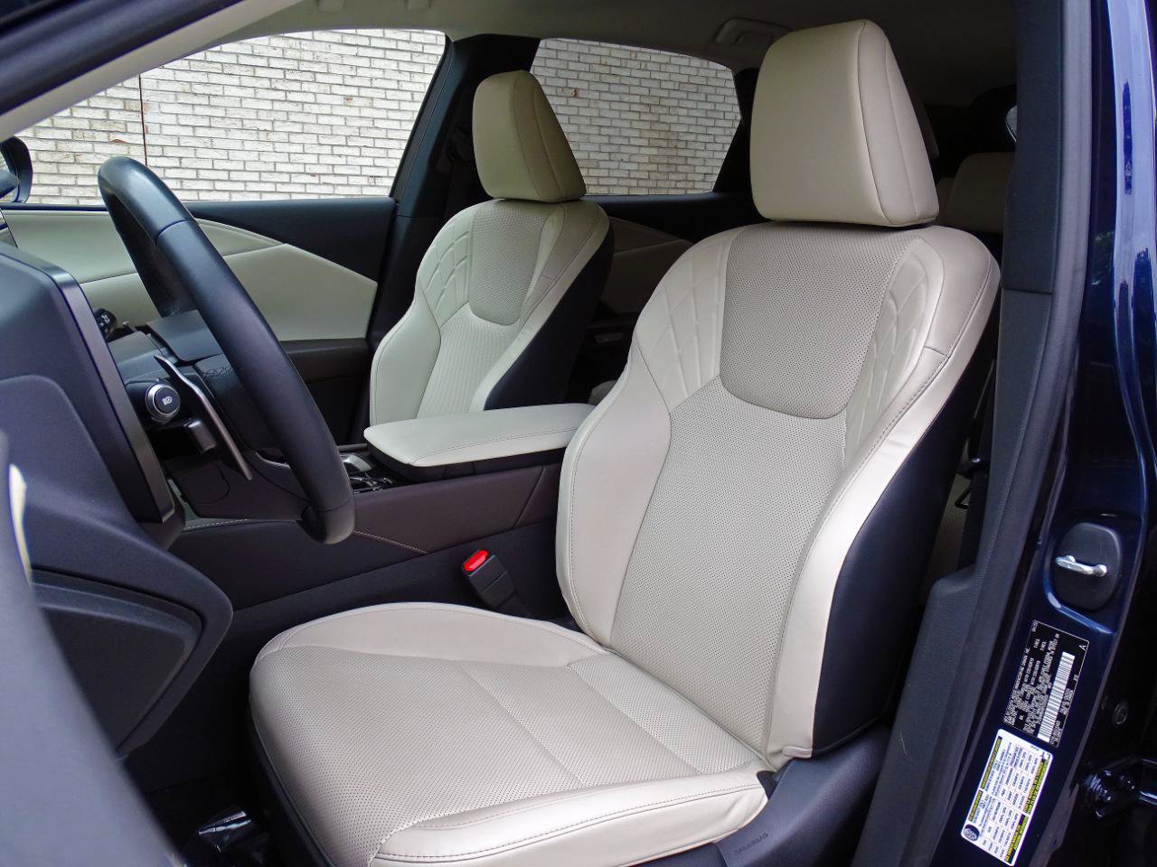 Used 2023 Lexus RX 350 FWD image 14