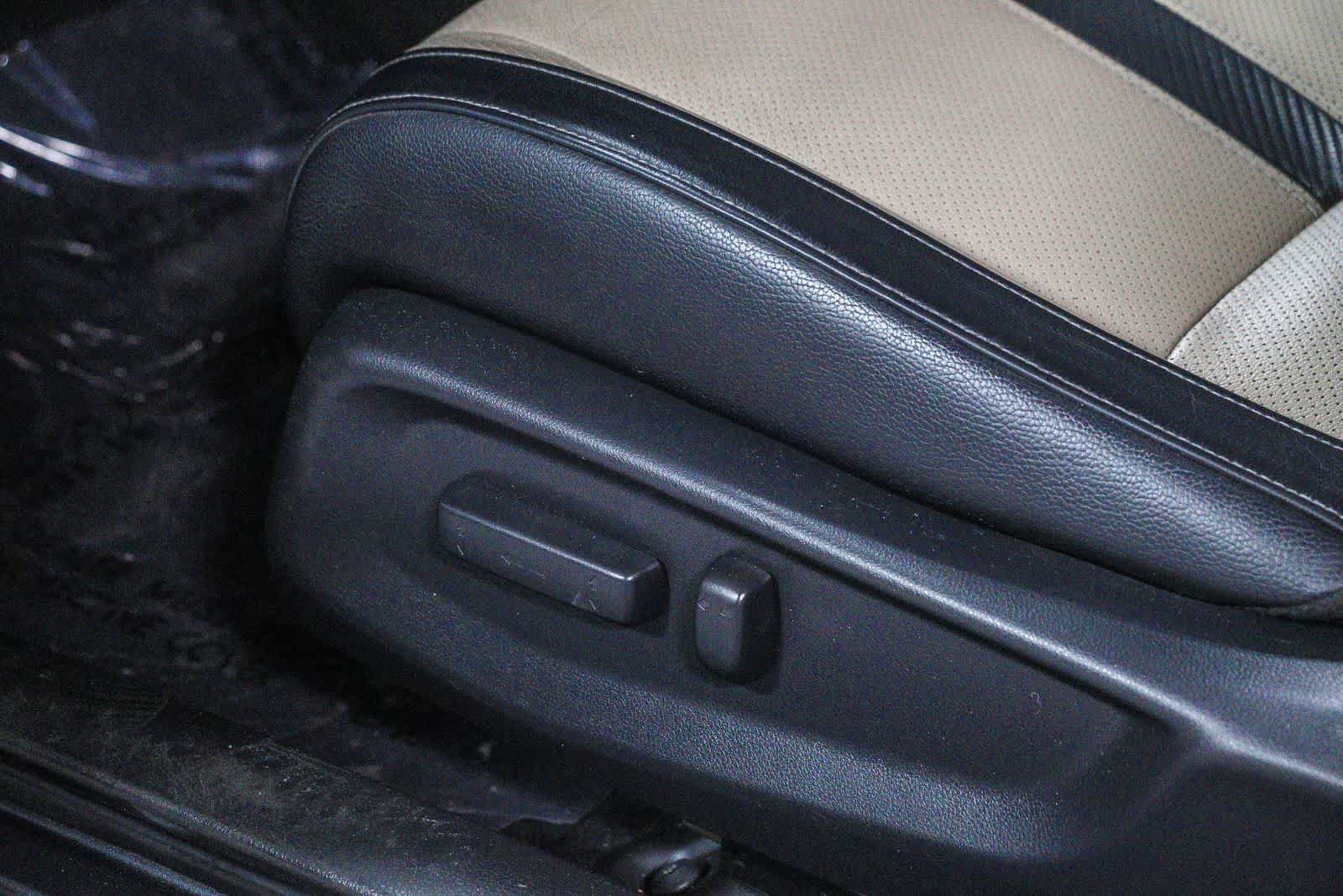 Used 2018 Honda Civic EX-L image 21