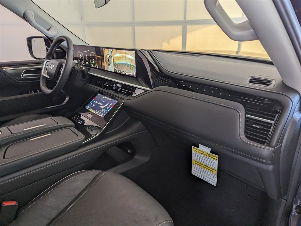 Used 2025 INFINITI QX80 Luxe image 17