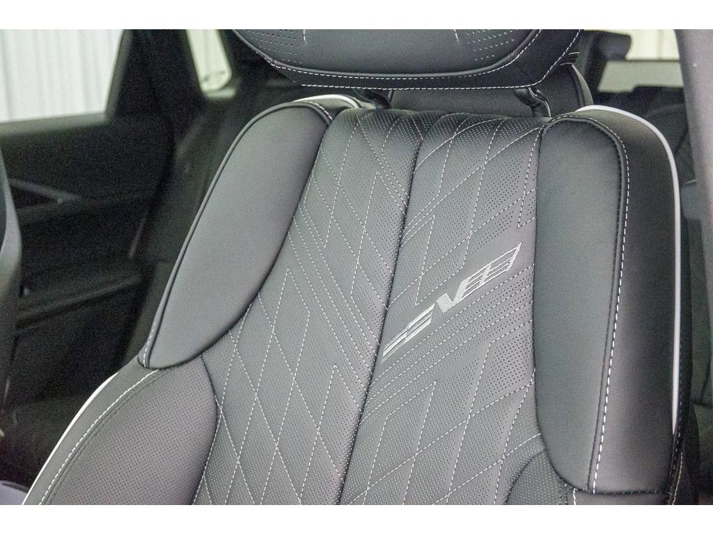 New 2026 Cadillac Lyriq V w/ Exterior Carbon Fiber Package image 22