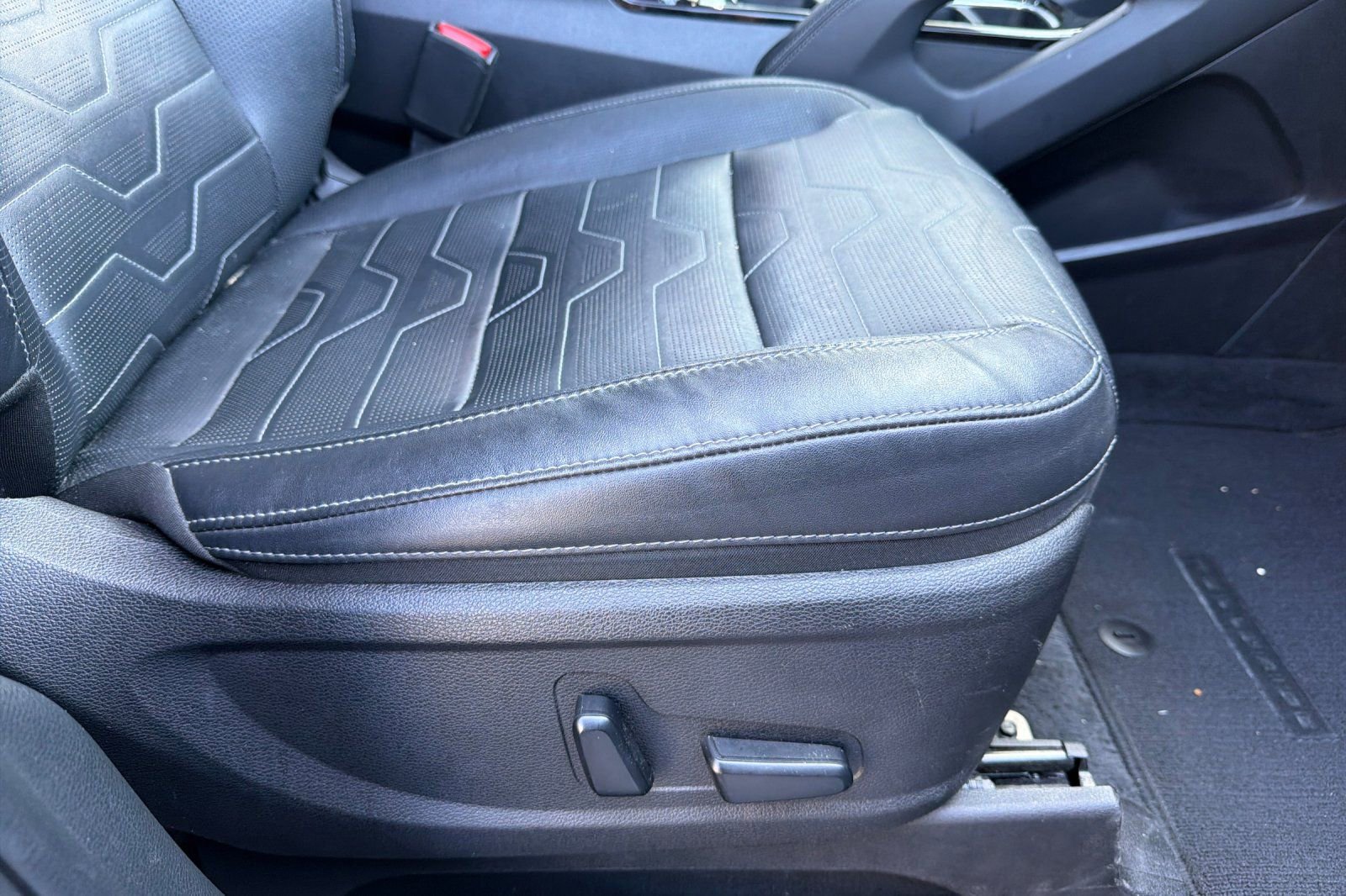 Used 2022 Kia Telluride SX w/ SX Prestige Package image 24