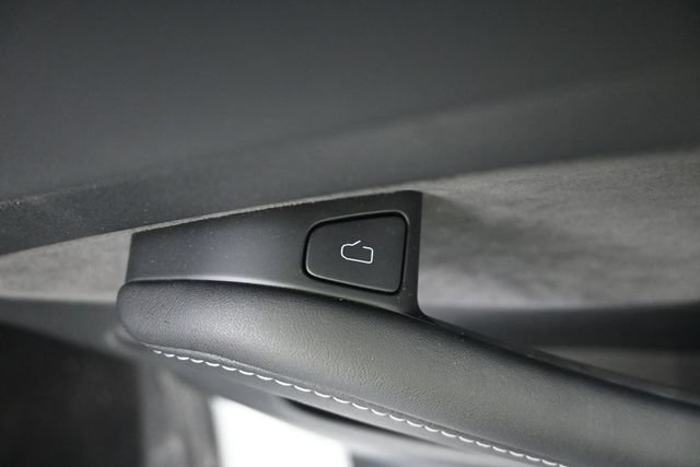 Used 2023 Tesla Model 3 Performance AWD/4WD image 29