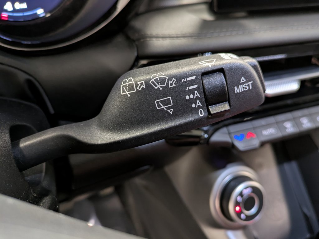 Used 2024 Alfa Romeo Tonale Ti w/ Premium Interior Package image 18