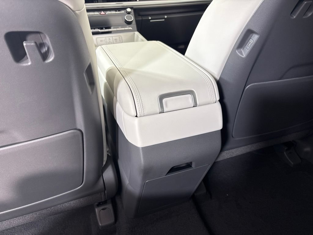 New 2027 Hyundai Santa Fe SEL w/ Tow & Go Package FWD image 25