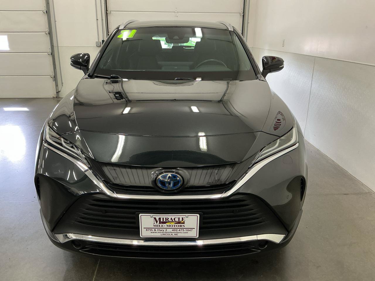 Used 2021 Toyota Venza XLE w/ Softex Package AWD/4WD image 8