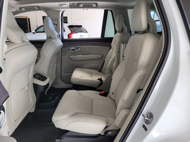 New 2026 Volvo XC90 B6 Ultra w/ Protection Package Premier AWD/4WD image 12