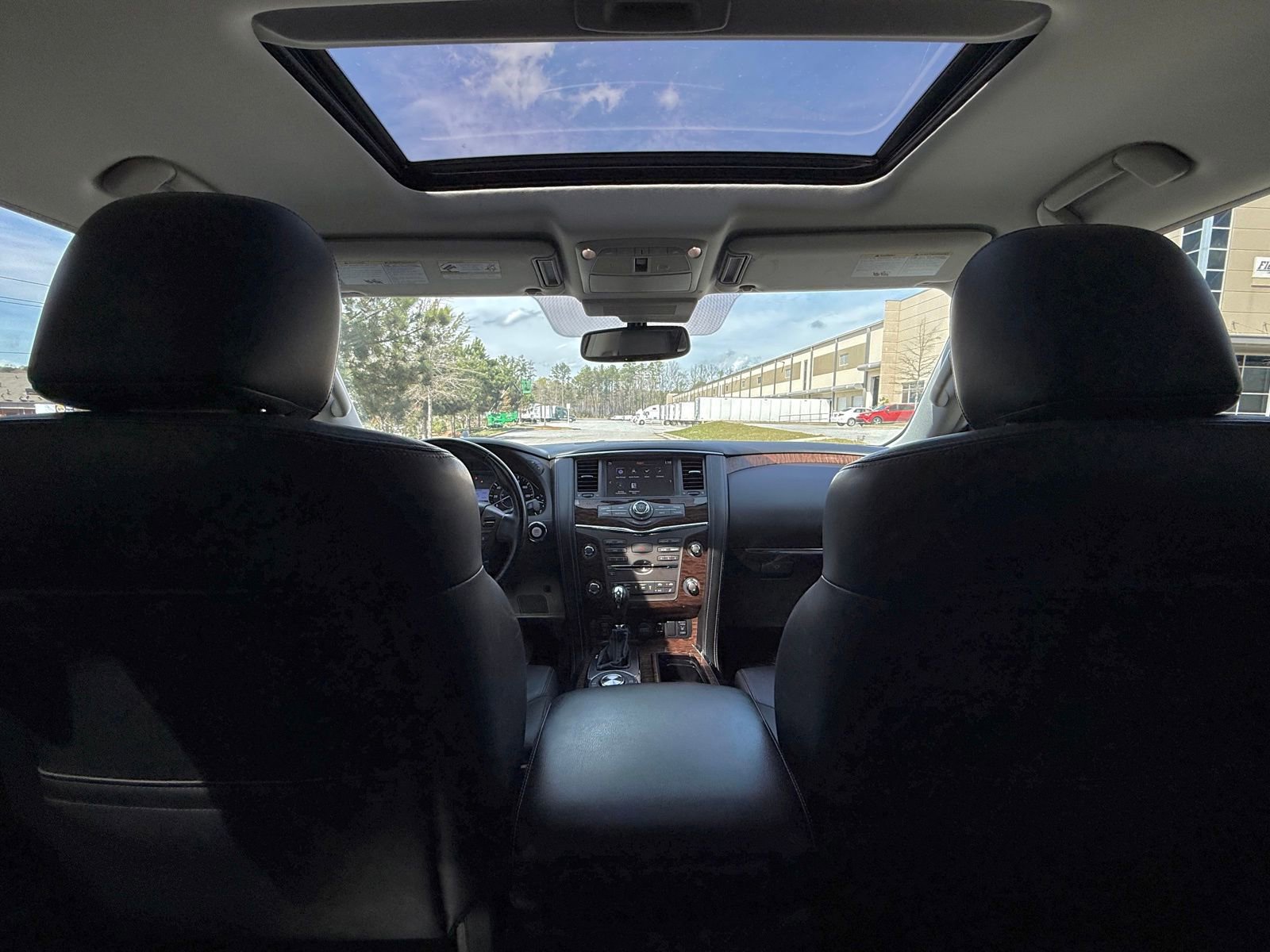 Used 2019 Nissan Armada SL w/ Premium Package image 32