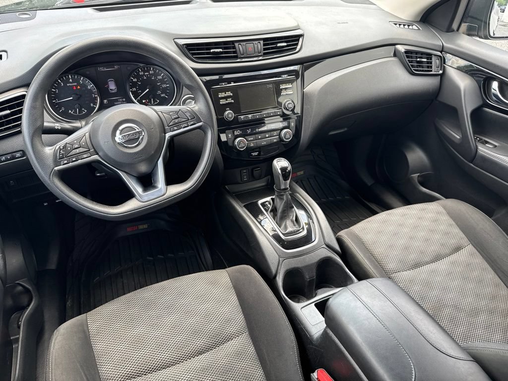 Used 2017 Nissan Rogue Sport SV FWD image 15