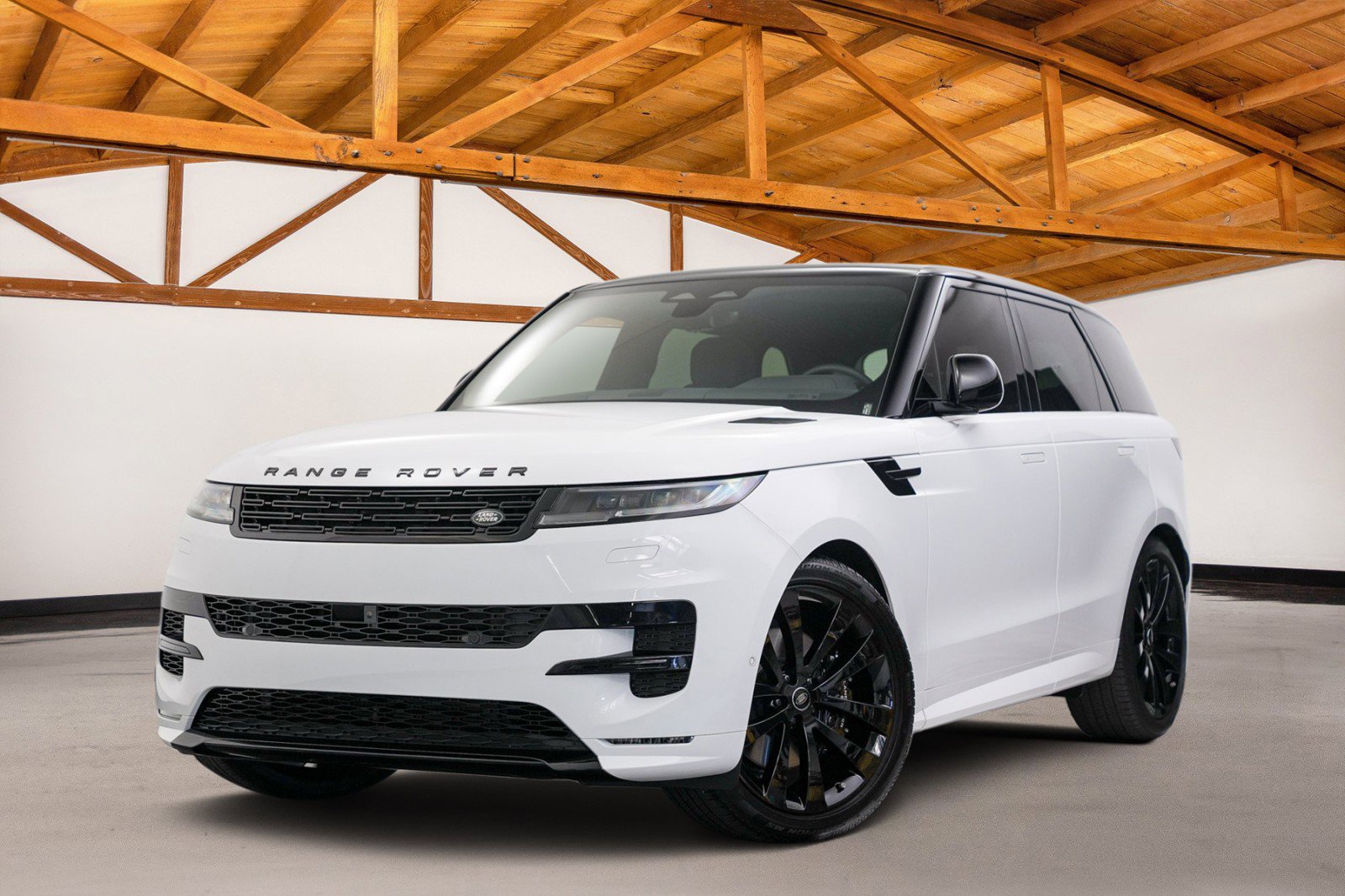 Used 2025 Land Rover Range Rover Sport Dynamic SE image 1