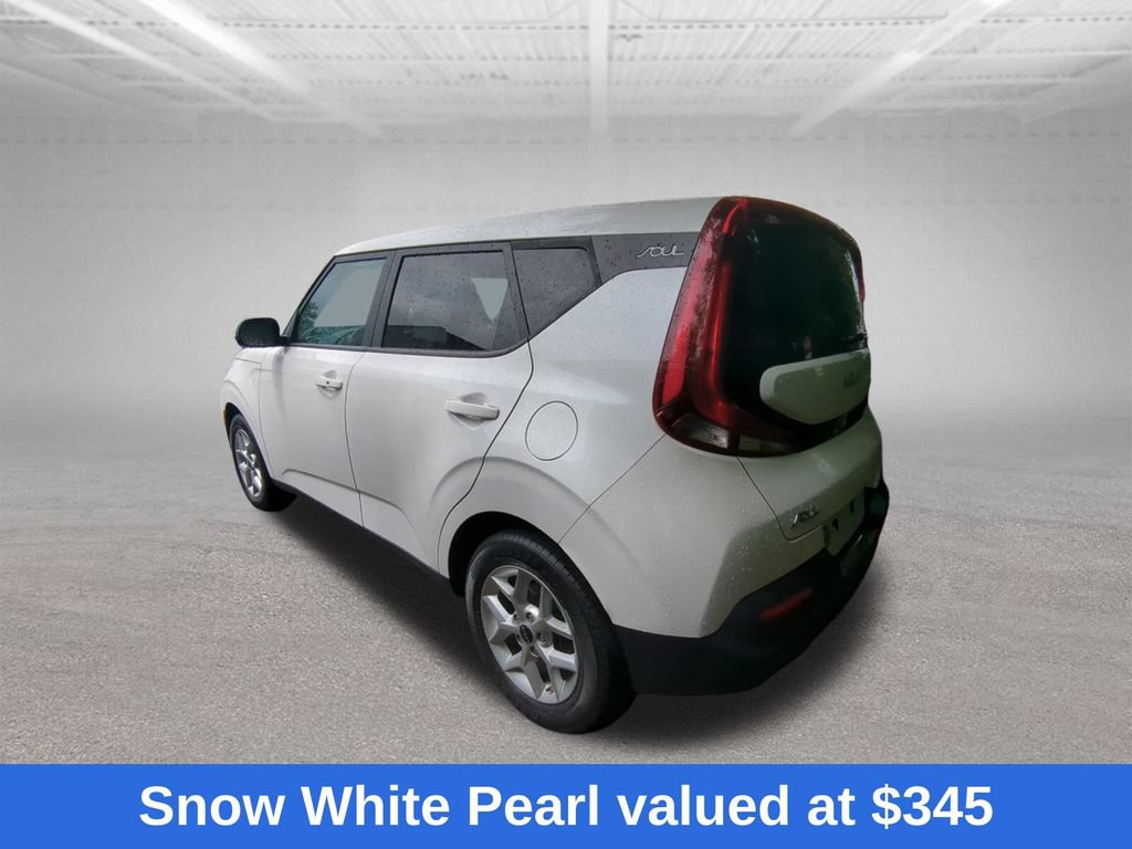 Used 2022 Kia Soul S FWD image 4