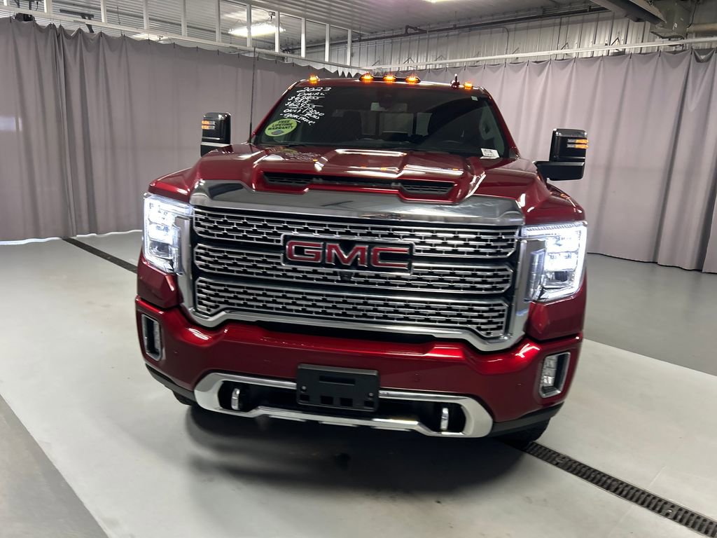 Used 2023 GMC Sierra 2500 Denali AWD/4WD image 2