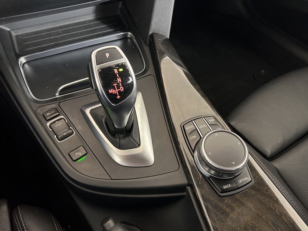 Used 2017 BMW 330i xDrive Sedan image 21