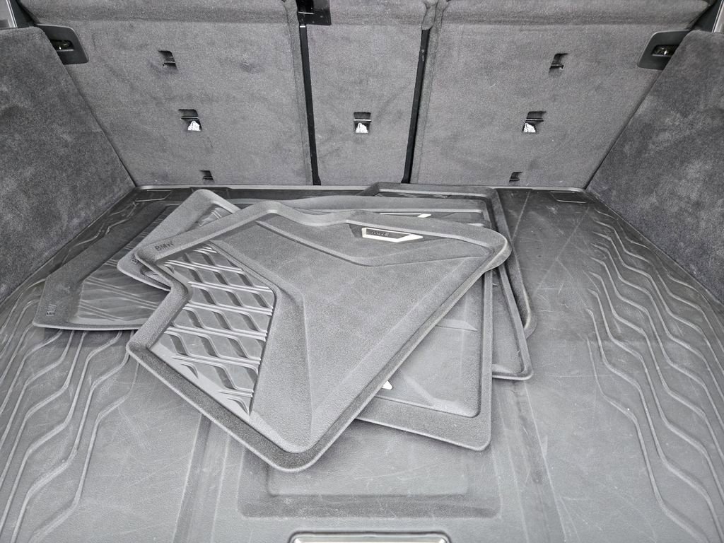 Certified 2025 BMW X5 xDrive50e w/ Parking Assistance Package image 32