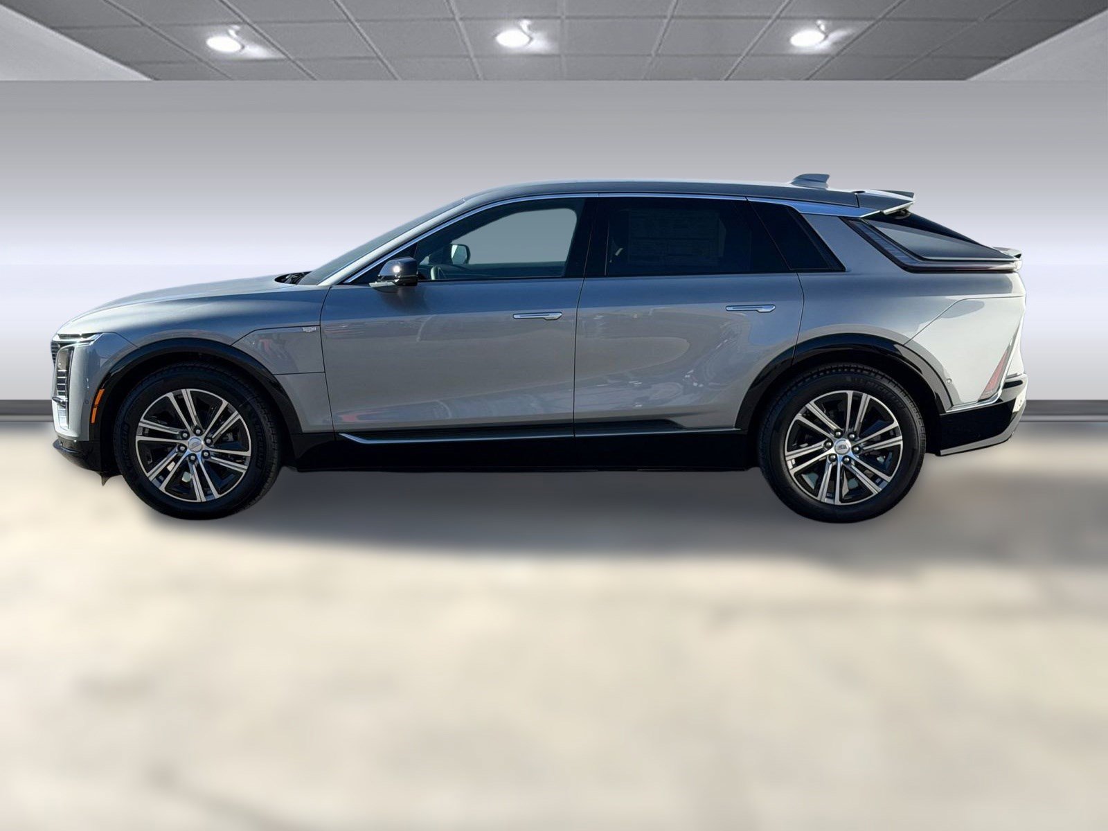 New 2026 Cadillac Lyriq Luxury image 2