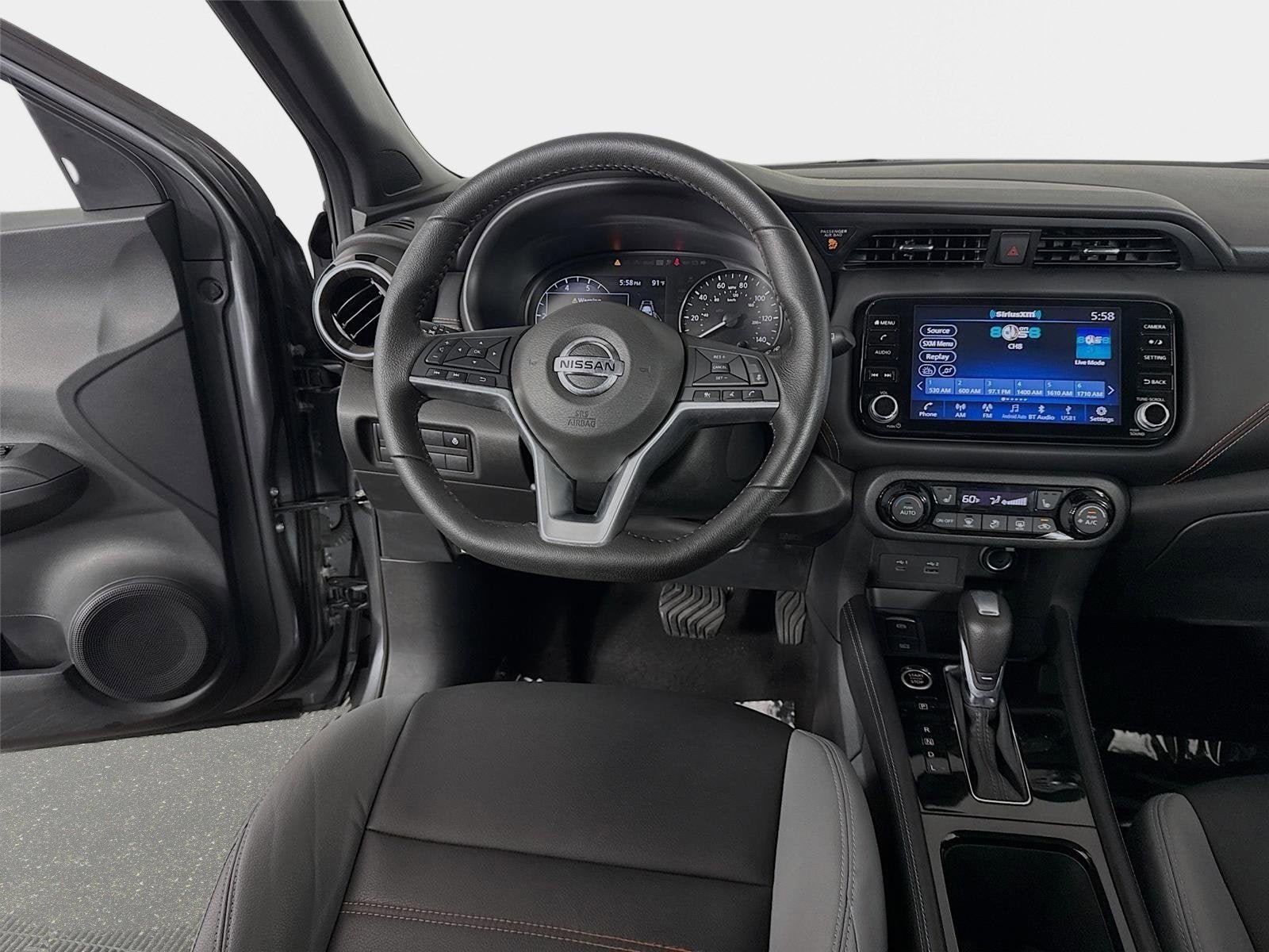Certified 2021 Nissan Kicks SR w/ SR Premium Package FWD image 22