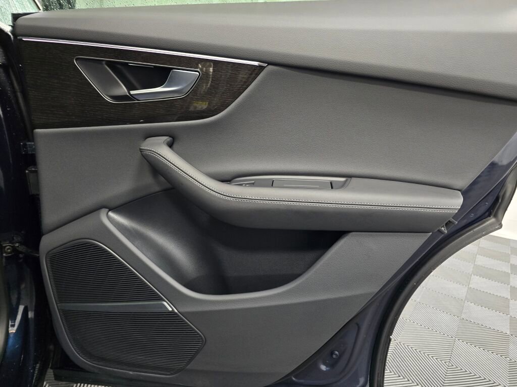 Certified 2025 Audi Q8 Premium Plus w/ Premium Plus Package image 25