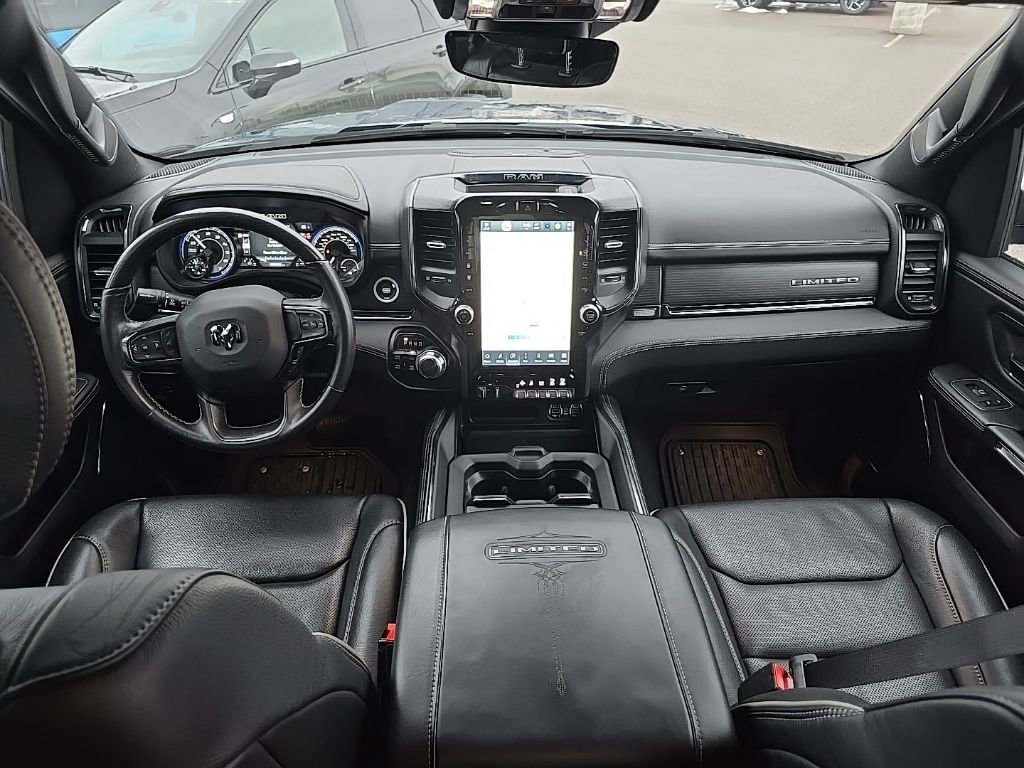 Used 2022 RAM 1500 Limited w/ Body-Colour Bumper Group image 12
