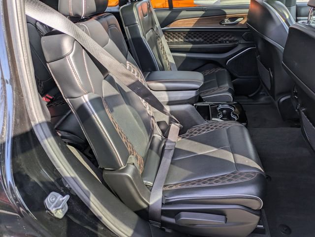 Certified 2021 Jeep Grand Cherokee L Summit w/ Advanced Protech Group IV AWD/4WD image 27