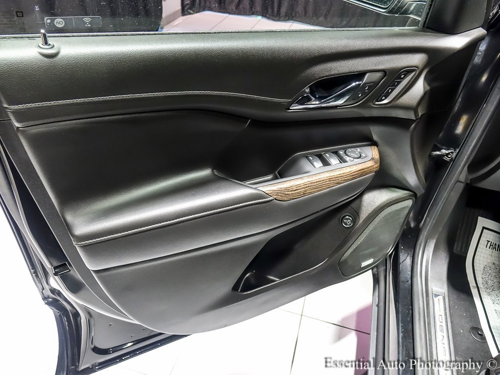 Certified 2023 GMC Acadia Denali w/ Denali Ultimate Package image 32