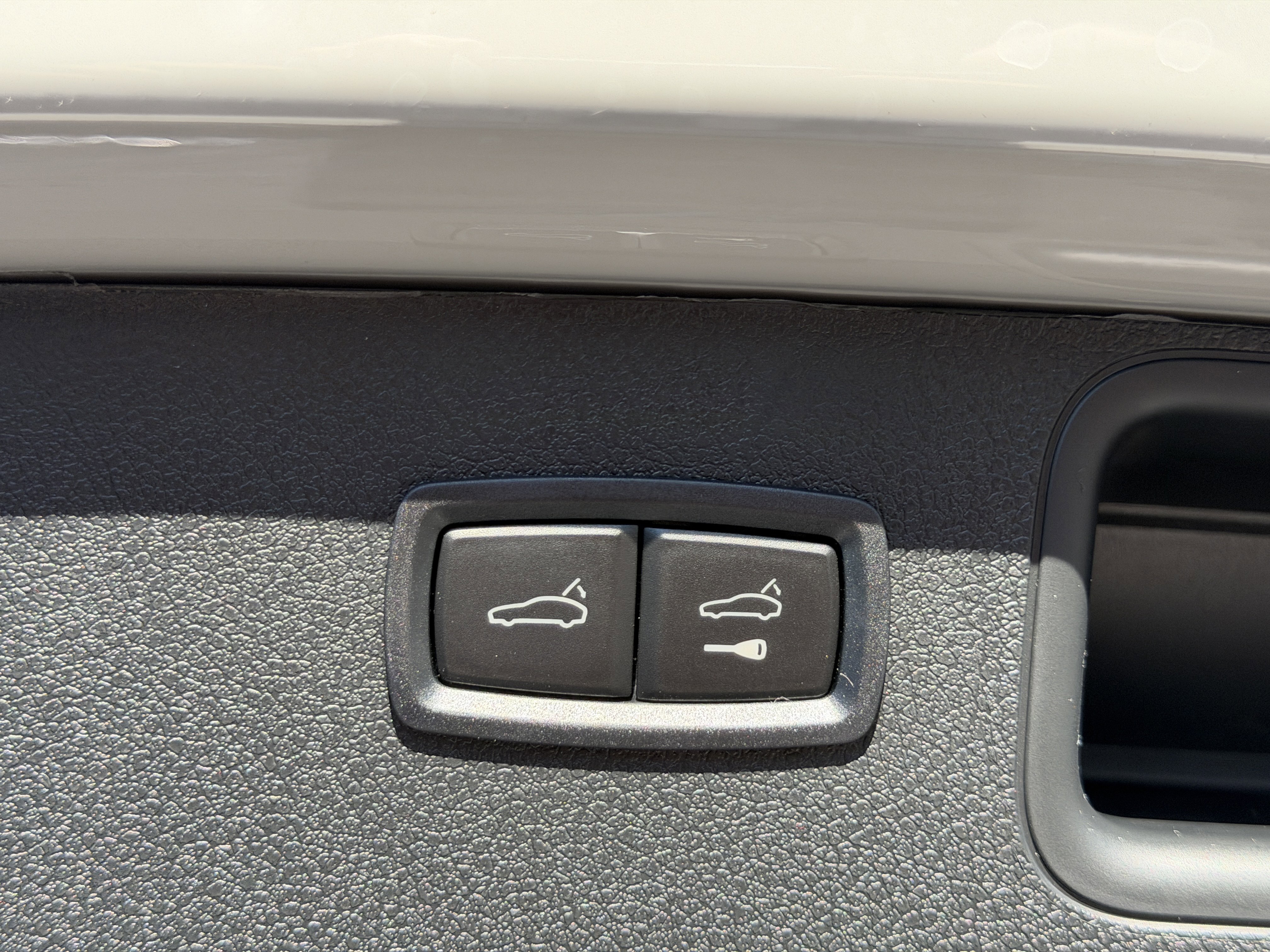 New 2026 Porsche Macan S image 15