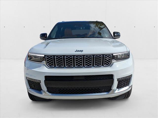Used 2023 Jeep Grand Cherokee L Summit w/ Advanced Protech Group IV image 2