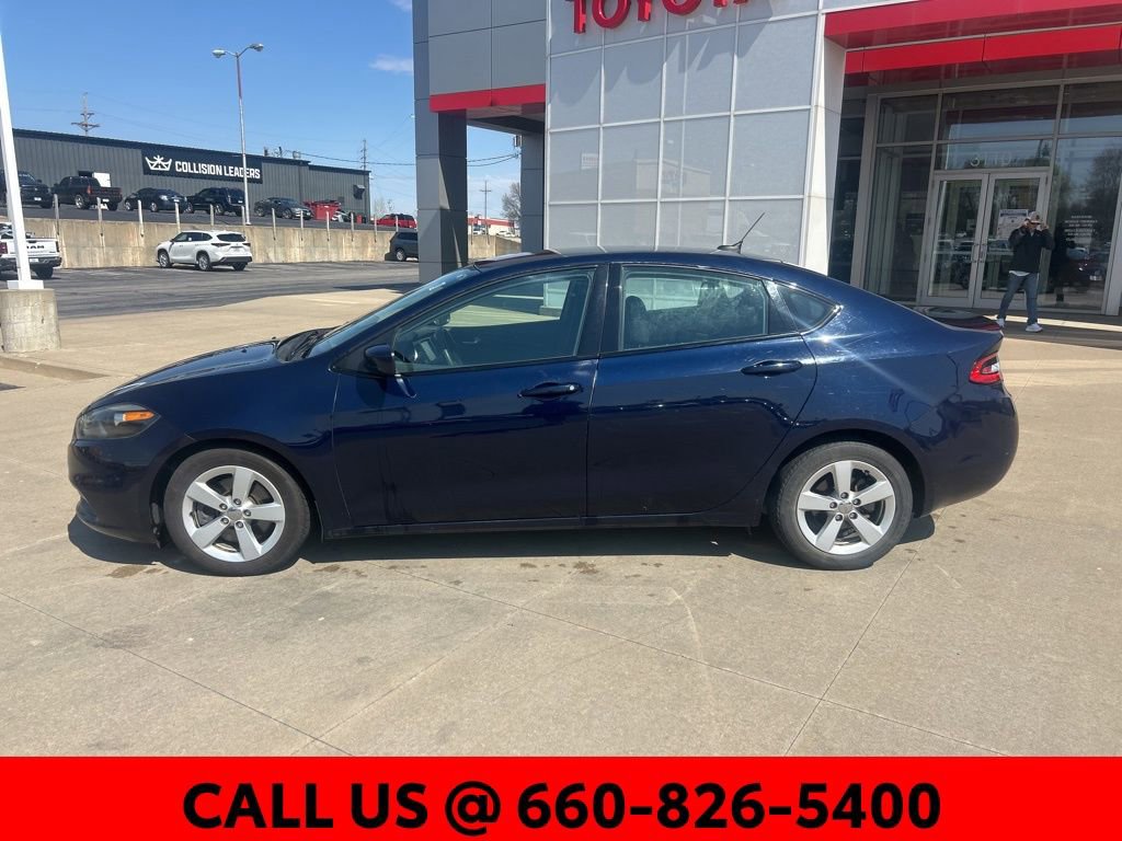 Used 2016 Dodge Dart SXT FWD image 2