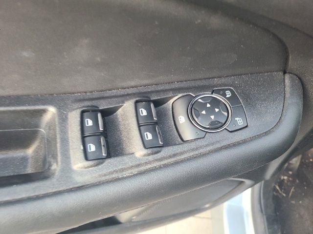 Used 2024 Ford Edge SEL image 18