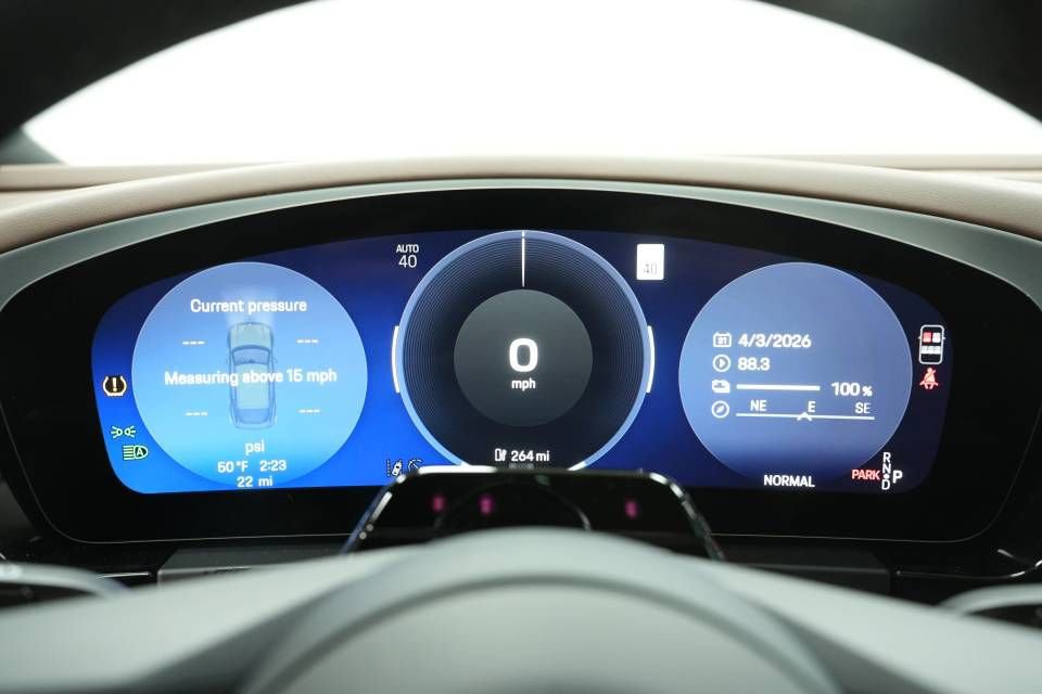 New 2026 Porsche Macan 4S Electric AWD/4WD image 14