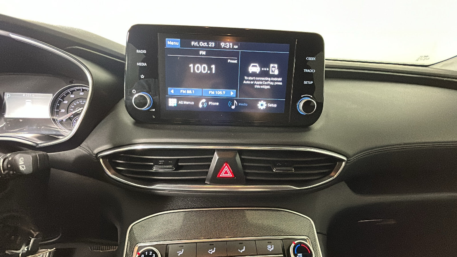 Used 2023 Hyundai Santa Fe SE FWD image 26