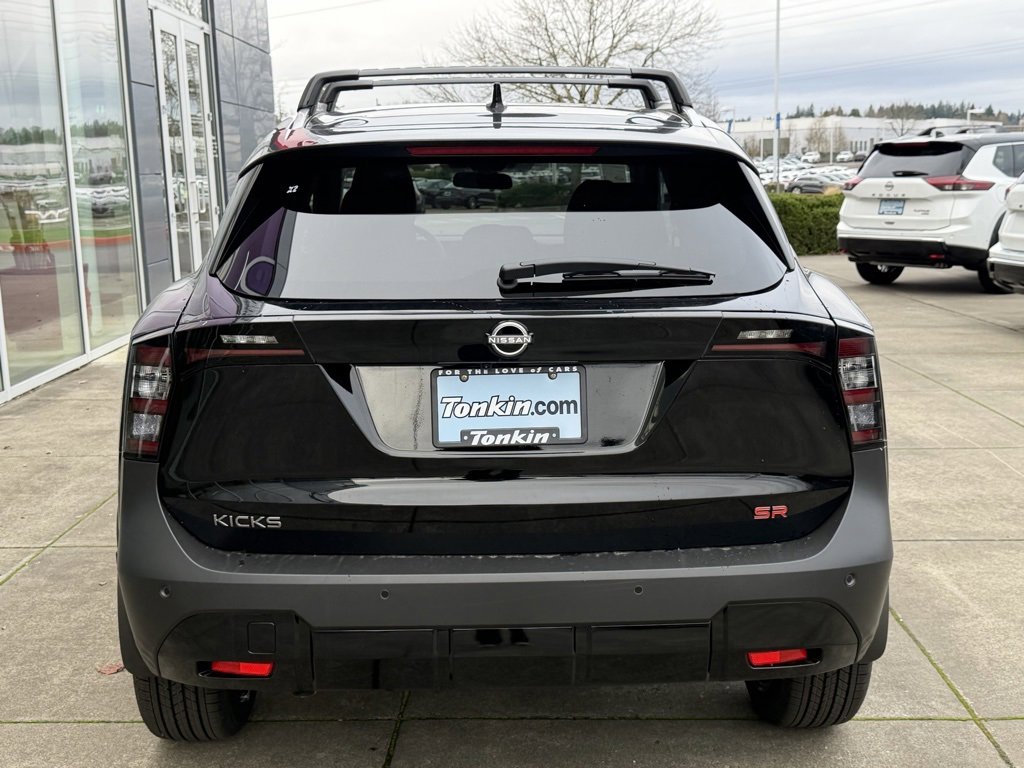 New 2026 Nissan Kicks SR w/ Cold Weather Package image 6