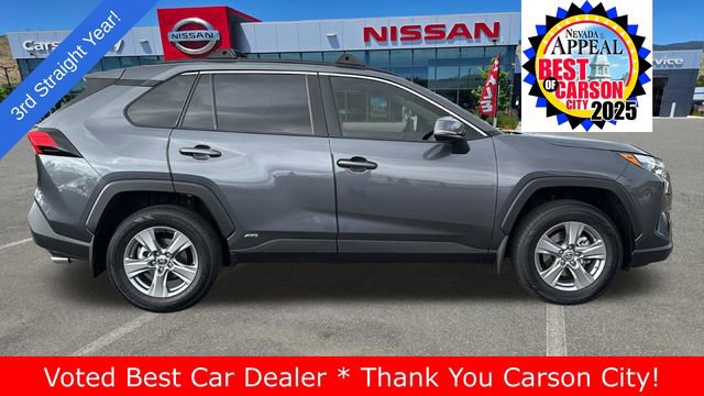 Used 2024 Toyota RAV4 XLE w/ Convenience Package image 2