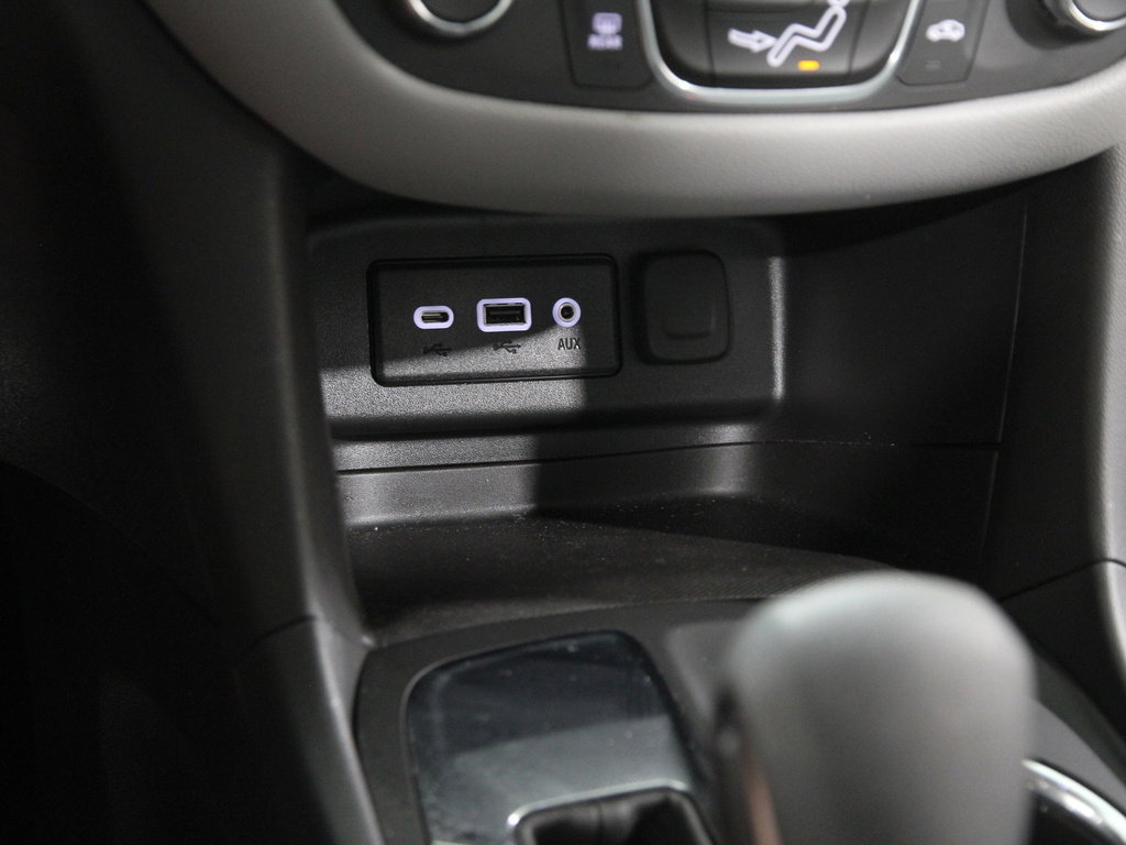 Certified 2024 Chevrolet Equinox LS w/ Sport Edition image 13