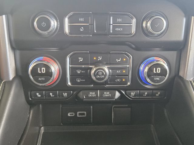 Used 2021 GMC Yukon SLT w/ SLT Luxury Plus Package RWD image 17