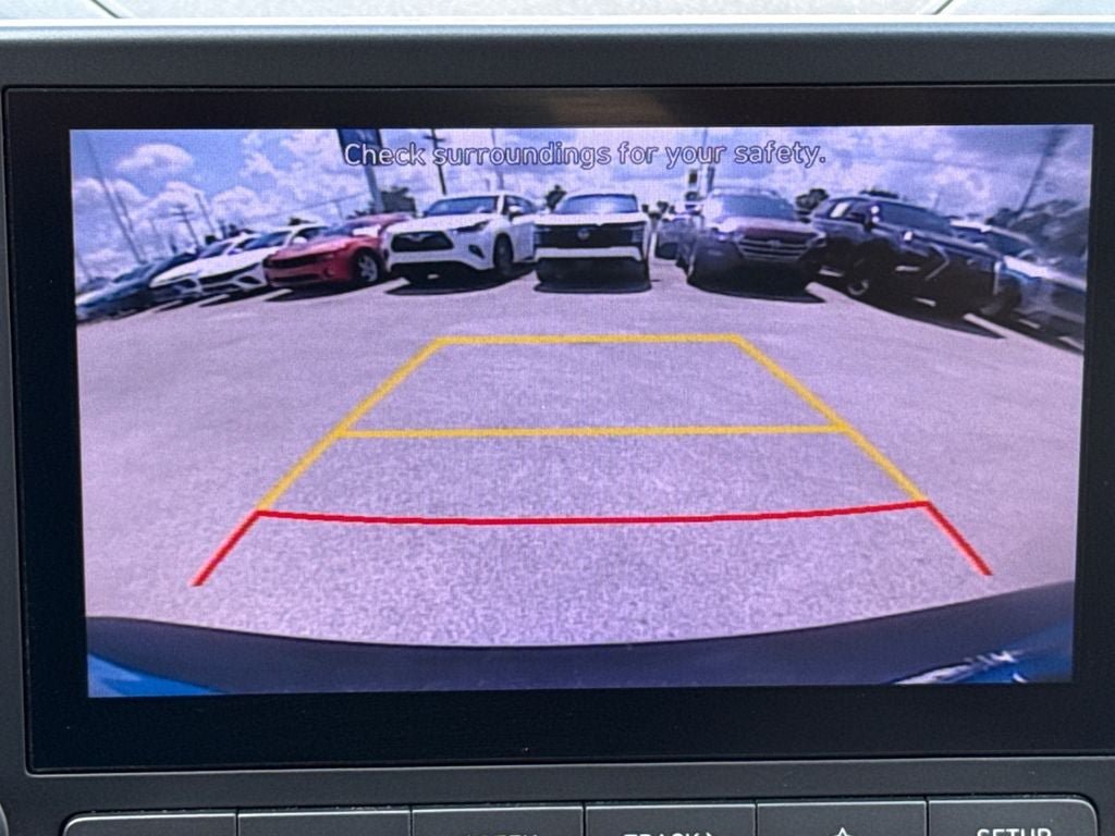 Used 2022 Hyundai Kona SEL FWD image 28