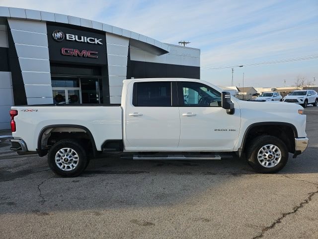 Used 2024 Chevrolet Silverado 2500 LT image 25