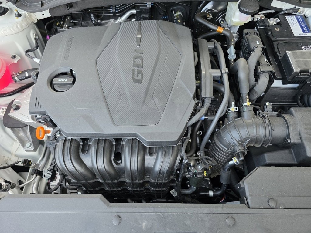 Used 2025 Hyundai Tucson Limited image 10