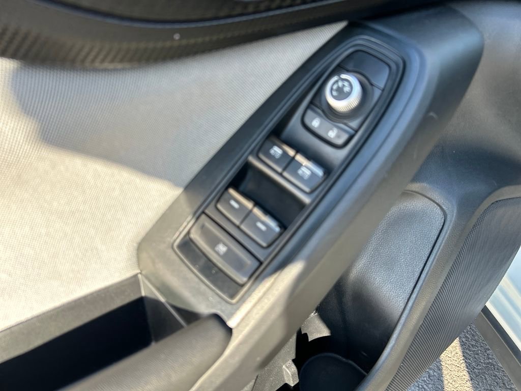 Used 2021 Subaru Crosstrek 2.0i Premium w/ Moonroof Package image 19