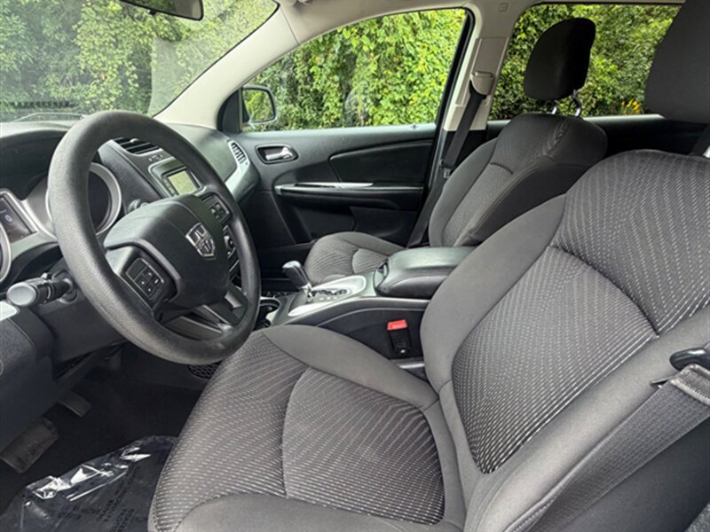 Used 2012 Dodge Journey SXT w/ Popular Equipment Group FWD image 16
