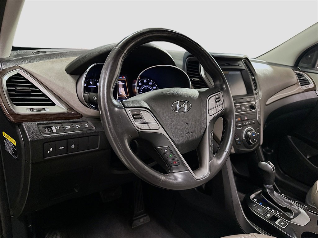 Used 2017 Hyundai Santa Fe Sport w/ 2.0T Ultimate Tech Package 05 image 10