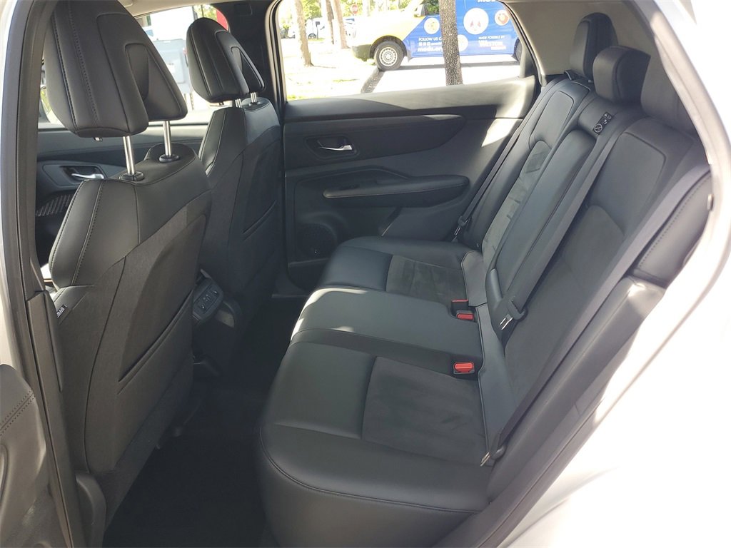 Certified 2024 Nissan Ariya AWD image 10
