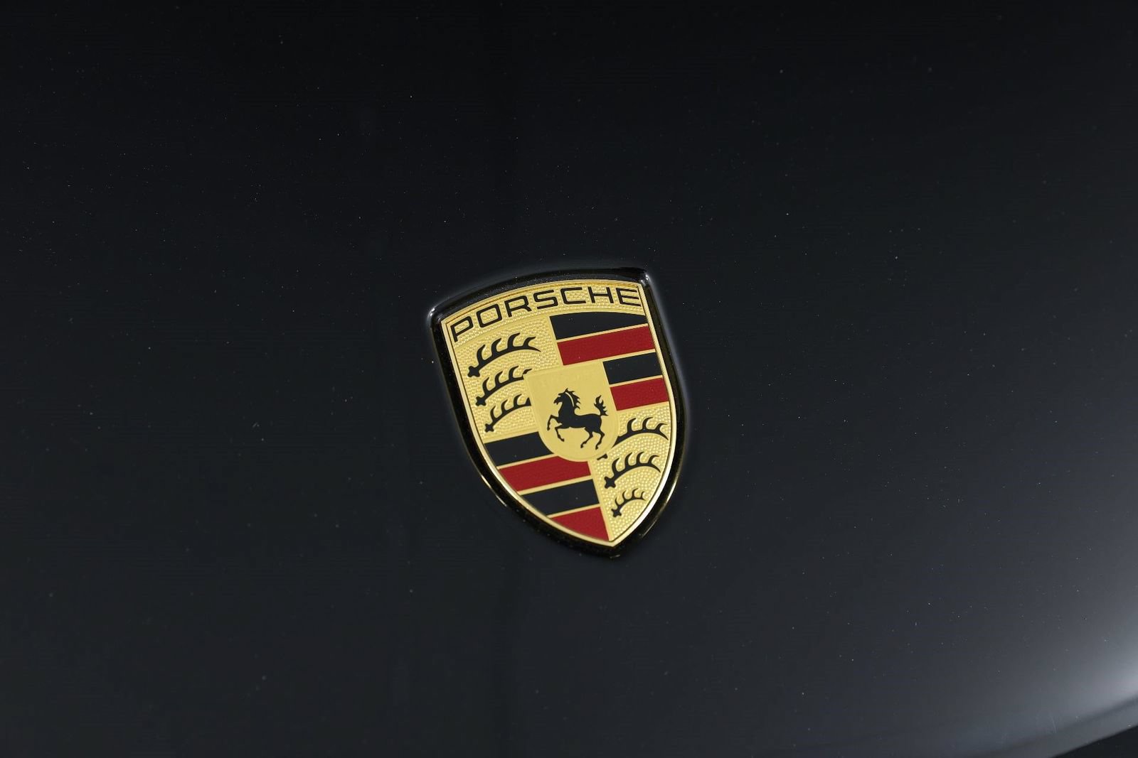 Certified 2023 Porsche Macan S AWD/4WD image 29