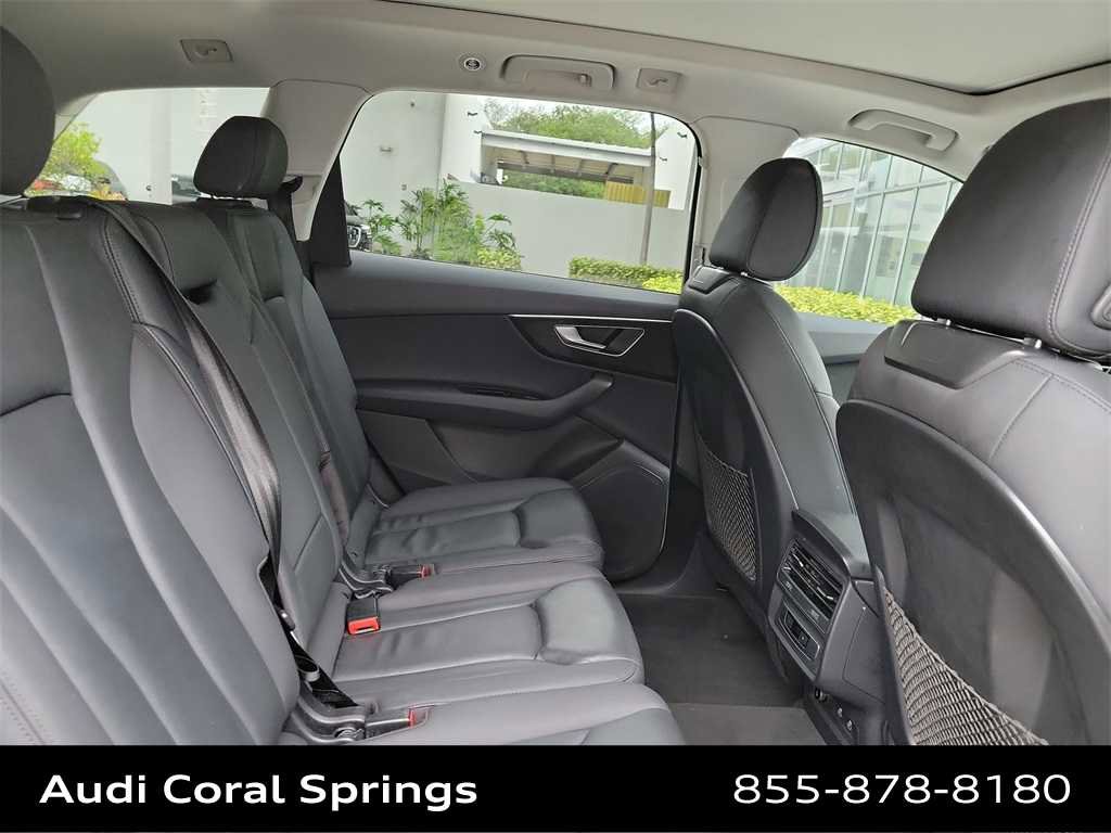 Used 2022 Audi Q7 2.0T Premium w/ Convenience Package image 21