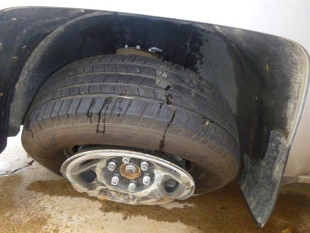 Used 2016 Chevrolet Silverado 1500 LS w/ Trailering Package AWD/4WD image 11