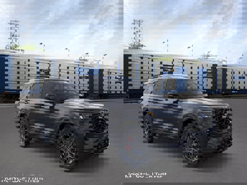 New 2026 Ford Explorer ST-Line image 7