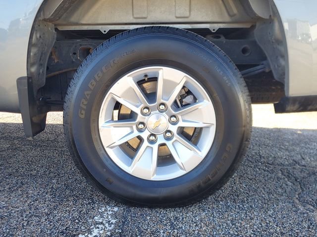 Used 2025 Chevrolet Silverado 1500 LT AWD/4WD image 9