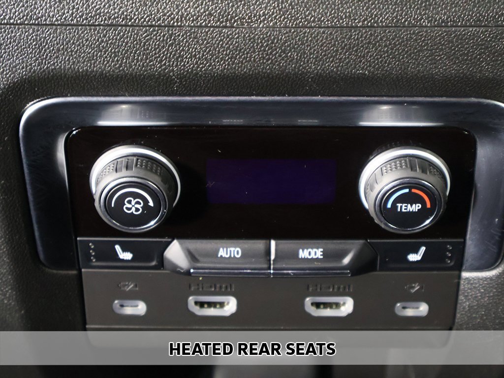 Used 2024 Chevrolet Tahoe High Country w/ Advanced Technology Package image 6